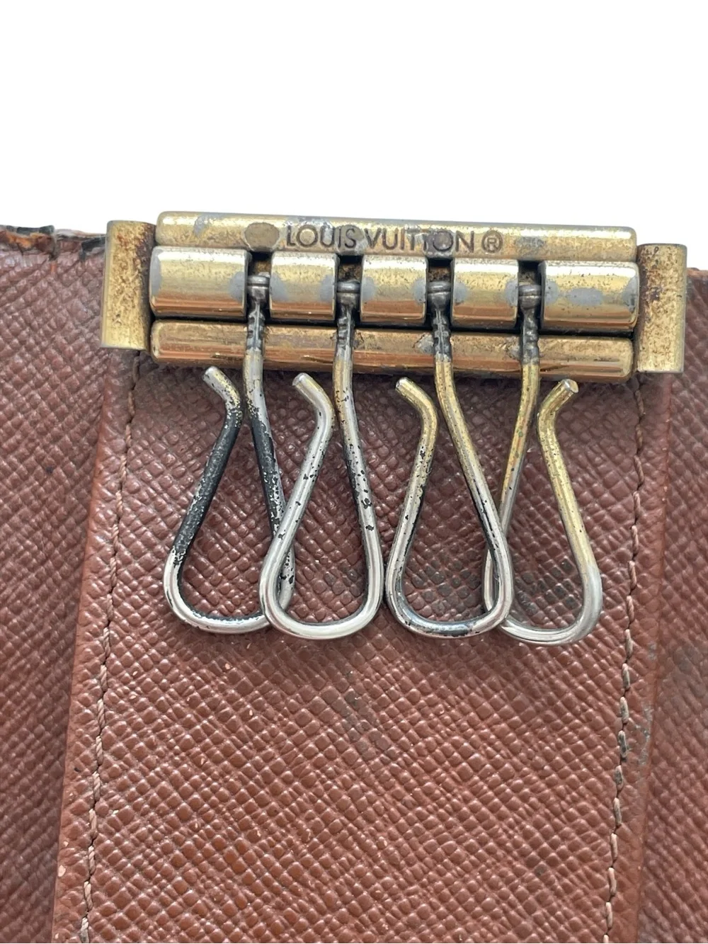 Authentic Vintage Louis Vuitton Monogram 4-Key Holder